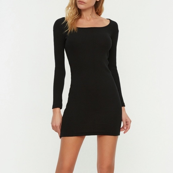 Theory Dresses & Skirts - Theory Black Mini Dress.